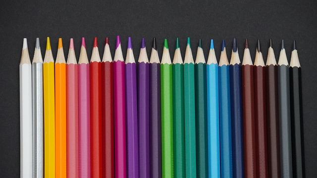 中的偶像與 中的偶像與